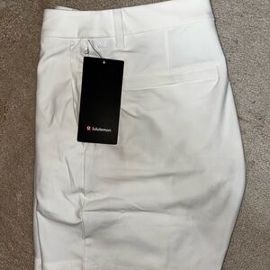 lululemon men’s commission short 30W 7” inseam